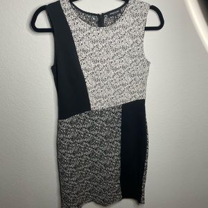 Kenneth Cole Size 2 Sleeveless Dress